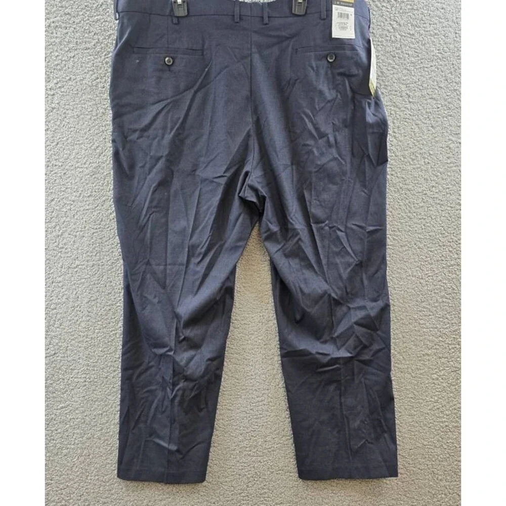 Haggar classic fit